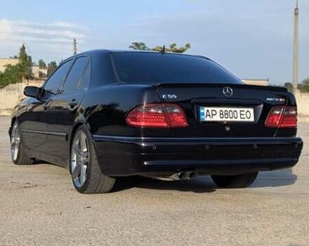 Черный Мерседес Е-Класс, объемом двигателя 5.5 л и пробегом 500 тыс. км за 20000 $, фото 8 на Automoto.ua