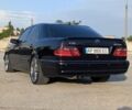 Черный Мерседес Е-Класс, объемом двигателя 5.5 л и пробегом 500 тыс. км за 20000 $, фото 8 на Automoto.ua
