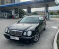 Черный Мерседес Е-Класс, объемом двигателя 4.3 л и пробегом 380 тыс. км за 3999 $, фото 1 на Automoto.ua