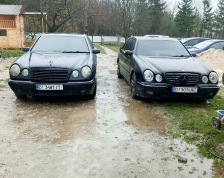 Черный Мерседес Е-Класс, объемом двигателя 2 л и пробегом 280 тыс. км за 2899 $, фото 5 на Automoto.ua