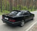 Черный Мерседес Е-Класс, объемом двигателя 3.2 л и пробегом 346 тыс. км за 4300 $, фото 4 на Automoto.ua