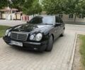 Черный Мерседес Е-Класс, объемом двигателя 2 л и пробегом 3 тыс. км за 3200 $, фото 1 на Automoto.ua