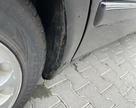 Черный Мерседес Е-Класс, объемом двигателя 3 л и пробегом 560 тыс. км за 3500 $, фото 32 на Automoto.ua
