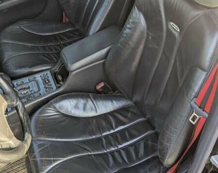 Черный Мерседес Е-Класс, объемом двигателя 5.5 л и пробегом 500 тыс. км за 20000 $, фото 15 на Automoto.ua