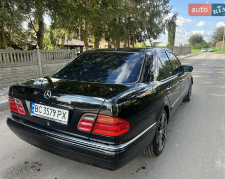 Мерседес Е-Класс 1999 в Львове на Automoto.ua Черный Мерседес Е-Класс, объемом двигателя 2.8 л и пробегом 394 тыс. км за 3100 $, фото 11 на Automoto.ua