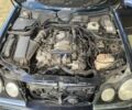 Черный Мерседес Е-Класс, объемом двигателя 4.3 л и пробегом 320 тыс. км за 4200 $, фото 6 на Automoto.ua