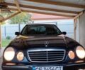 Черный Мерседес Е-Класс, объемом двигателя 2.15 л и пробегом 300 тыс. км за 4700 $, фото 2 на Automoto.ua