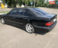 Черный Мерседес Е-Класс, объемом двигателя 2.8 л и пробегом 256 тыс. км за 2999 $, фото 4 на Automoto.ua