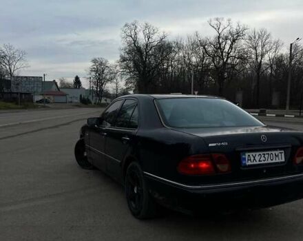 Чорний Мерседес Е-Клас, об'ємом двигуна 2.8 л та пробігом 310 тис. км за 3300 $, фото 2 на Automoto.ua