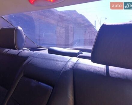 Черный Мерседес Е-Класс, объемом двигателя 2.8 л и пробегом 407 тыс. км за 4400 $, фото 11 на Automoto.ua