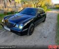 Черный Мерседес Е-Класс, объемом двигателя 2 л и пробегом 300 тыс. км за 5600 $, фото 1 на Automoto.ua