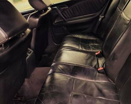 Черный Мерседес Е-Класс, объемом двигателя 2.4 л и пробегом 380 тыс. км за 2999 $, фото 8 на Automoto.ua