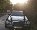 Чорний Мерседес Е-Клас, об'ємом двигуна 2.2 л та пробігом 309 тис. км за 2100 $, фото 1 на Automoto.ua