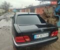 Черный Мерседес Е-Класс, объемом двигателя 2.8 л и пробегом 250 тыс. км за 3500 $, фото 6 на Automoto.ua