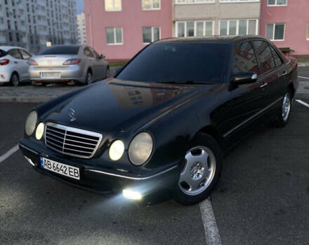 Чорний Мерседес Е-Клас, об'ємом двигуна 3.22 л та пробігом 395 тис. км за 4450 $, фото 8 на Automoto.ua