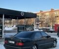 Черный Мерседес Е-Класс, объемом двигателя 3.2 л и пробегом 400 тыс. км за 3400 $, фото 6 на Automoto.ua