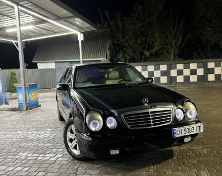 Черный Мерседес Е-Класс, объемом двигателя 3.2 л и пробегом 290 тыс. км за 1799 $, фото 1 на Automoto.ua