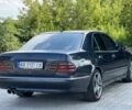 Черный Мерседес Е-Класс, объемом двигателя 4.3 л и пробегом 348 тыс. км за 4250 $, фото 5 на Automoto.ua