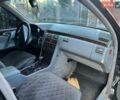 Черный Мерседес Е-Класс, объемом двигателя 2.15 л и пробегом 305 тыс. км за 3500 $, фото 6 на Automoto.ua