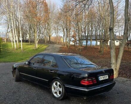 Чорний Мерседес Е-Клас, об'ємом двигуна 2.2 л та пробігом 387 тис. км за 2999 $, фото 4 на Automoto.ua