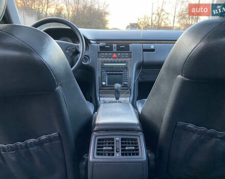 Чорний Мерседес Е-Клас, об'ємом двигуна 3.22 л та пробігом 399 тис. км за 6500 $, фото 10 на Automoto.ua