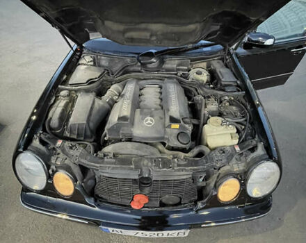 Черный Мерседес Е-Класс, объемом двигателя 4.3 л и пробегом 450 тыс. км за 5700 $, фото 9 на Automoto.ua