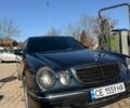 Черный Мерседес Е-Класс, объемом двигателя 2.8 л и пробегом 252 тыс. км за 4000 $, фото 6 на Automoto.ua
