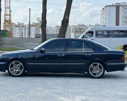 Черный Мерседес Е-Класс, объемом двигателя 4.3 л и пробегом 348 тыс. км за 4250 $, фото 2 на Automoto.ua