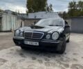 Черный Мерседес Е-Класс, объемом двигателя 3.2 л и пробегом 320 тыс. км за 3500 $, фото 1 на Automoto.ua
