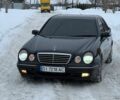 Чорний Мерседес Е-Клас, об'ємом двигуна 2.7 л та пробігом 400 тис. км за 5499 $, фото 1 на Automoto.ua