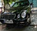 Черный Мерседес Е-Класс, объемом двигателя 2.8 л и пробегом 300 тыс. км за 1999 $, фото 1 на Automoto.ua