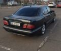 Черный Мерседес Е-Класс, объемом двигателя 2.8 л и пробегом 269 тыс. км за 3500 $, фото 4 на Automoto.ua