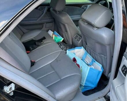 Черный Мерседес Е-Класс, объемом двигателя 3.2 л и пробегом 350 тыс. км за 4600 $, фото 6 на Automoto.ua