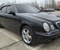 Чорний Мерседес Е-Клас, об'ємом двигуна 3.2 л та пробігом 322 тис. км за 3300 $, фото 8 на Automoto.ua