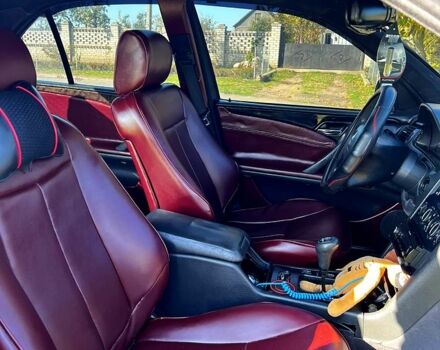 Черный Мерседес Е-Класс, объемом двигателя 2 л и пробегом 550 тыс. км за 4900 $, фото 4 на Automoto.ua