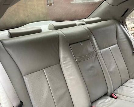 Черный Мерседес Е-Класс, объемом двигателя 2.8 л и пробегом 547 тыс. км за 2950 $, фото 11 на Automoto.ua