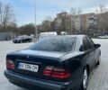 Чорний Мерседес Е-Клас, об'ємом двигуна 2 л та пробігом 395 тис. км за 3400 $, фото 1 на Automoto.ua