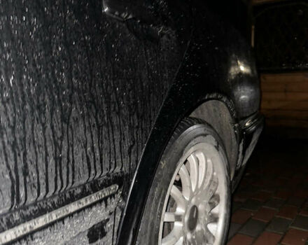 Мерседес Е-Клас 2000 у Житомирі на Automoto.ua Чорний Мерседес Е-Клас, об'ємом двигуна 2 л та пробігом 350 тис. км за 4200 $, фото 6 на Automoto.ua