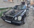 Чорний Мерседес Е-Клас, об'ємом двигуна 2 л та пробігом 333 тис. км за 2500 $, фото 1 на Automoto.ua