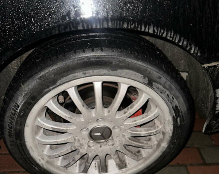 Мерседес Е-Клас 2000 у Житомирі на Automoto.ua Чорний Мерседес Е-Клас, об'ємом двигуна 2 л та пробігом 350 тис. км за 4200 $, фото 7 на Automoto.ua