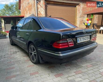 Черный Мерседес Е-Класс, объемом двигателя 3.2 л и пробегом 350 тыс. км за 4600 $, фото 4 на Automoto.ua