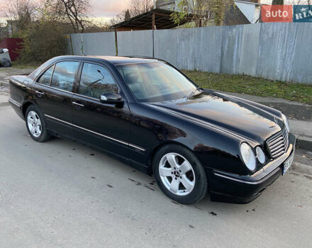 Чорний Мерседес Е-Клас, об'ємом двигуна 3.22 л та пробігом 399 тис. км за 6500 $, фото 4 на Automoto.ua