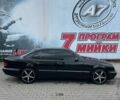 Черный Мерседес Е-Класс, объемом двигателя 3.2 л и пробегом 454 тыс. км за 4800 $, фото 10 на Automoto.ua