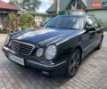 Черный Мерседес Е-Класс, объемом двигателя 3.2 л и пробегом 350 тыс. км за 4600 $, фото 1 на Automoto.ua