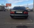 Черный Мерседес Е-Класс, объемом двигателя 2.8 л и пробегом 269 тыс. км за 4000 $, фото 9 на Automoto.ua