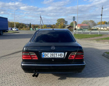 Черный Мерседес Е-Класс, объемом двигателя 2 л и пробегом 100 тыс. км за 3100 $, фото 20 на Automoto.ua