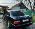Черный Мерседес Е-Класс, объемом двигателя 2 л и пробегом 350 тыс. км за 4000 $, фото 10 на Automoto.ua