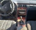 Чорний Мерседес Е-Клас, об'ємом двигуна 2 л та пробігом 362 тис. км за 2500 $, фото 6 на Automoto.ua