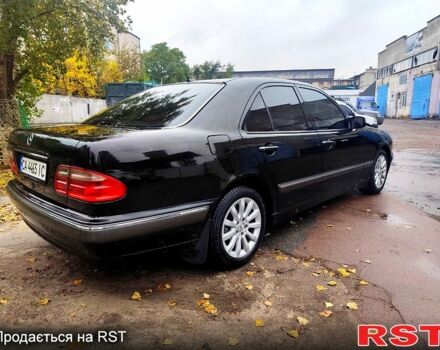 Чорний Мерседес Е-Клас, об'ємом двигуна 3.2 л та пробігом 268 тис. км за 5400 $, фото 5 на Automoto.ua