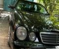 Черный Мерседес Е-Класс, объемом двигателя 2.8 л и пробегом 300 тыс. км за 1999 $, фото 1 на Automoto.ua